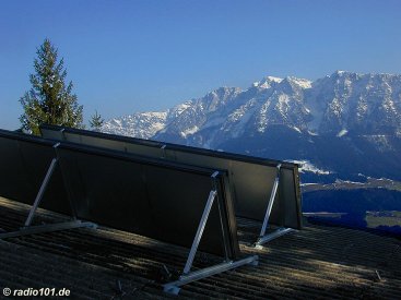 Sonnenkollektor  (click to enlarge - anklicken zum Vergern)